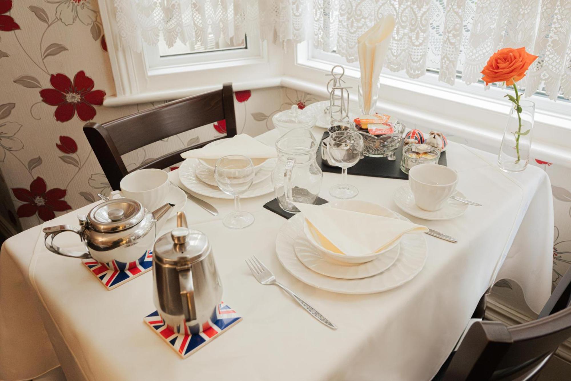 Maison Dieu Guest House Дувр Экстерьер фото